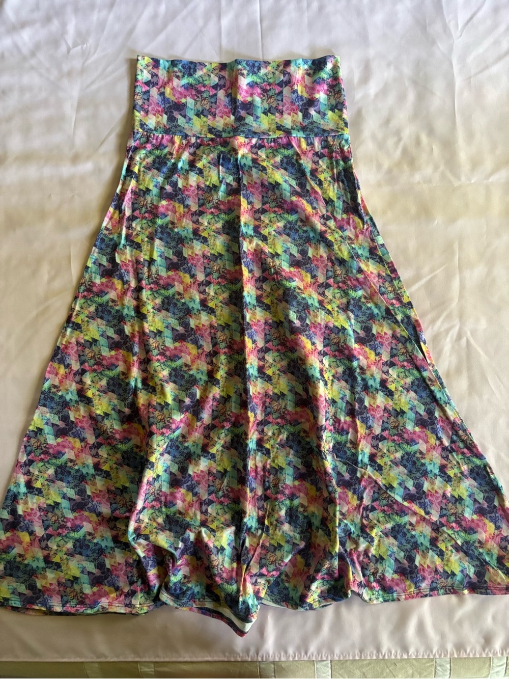 LuLaRoe Multicolor Geometric Maxi *RARE FIND*